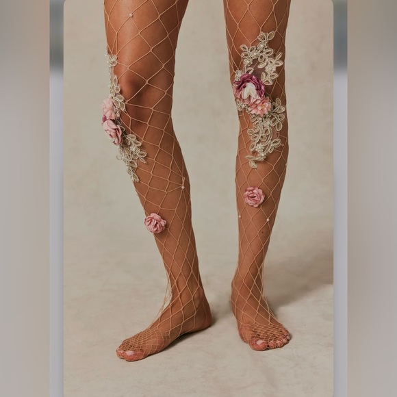 Free people Abundant Elegance fishnet tights - Picture 2 of 7
